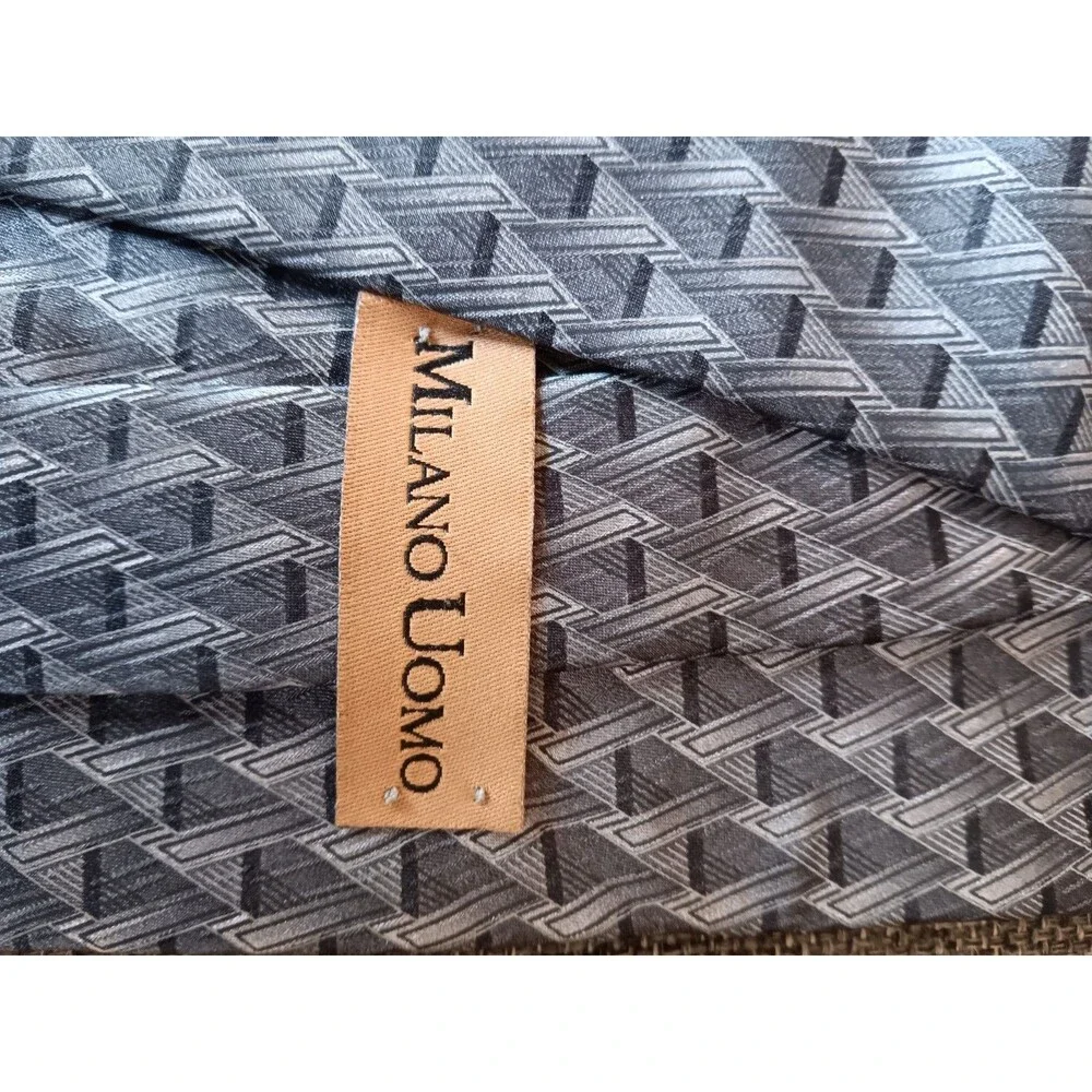 Tie 70s 80s 90s Y2K Mens Milano Uomo Silk Gray 4 Wide 60 Long
